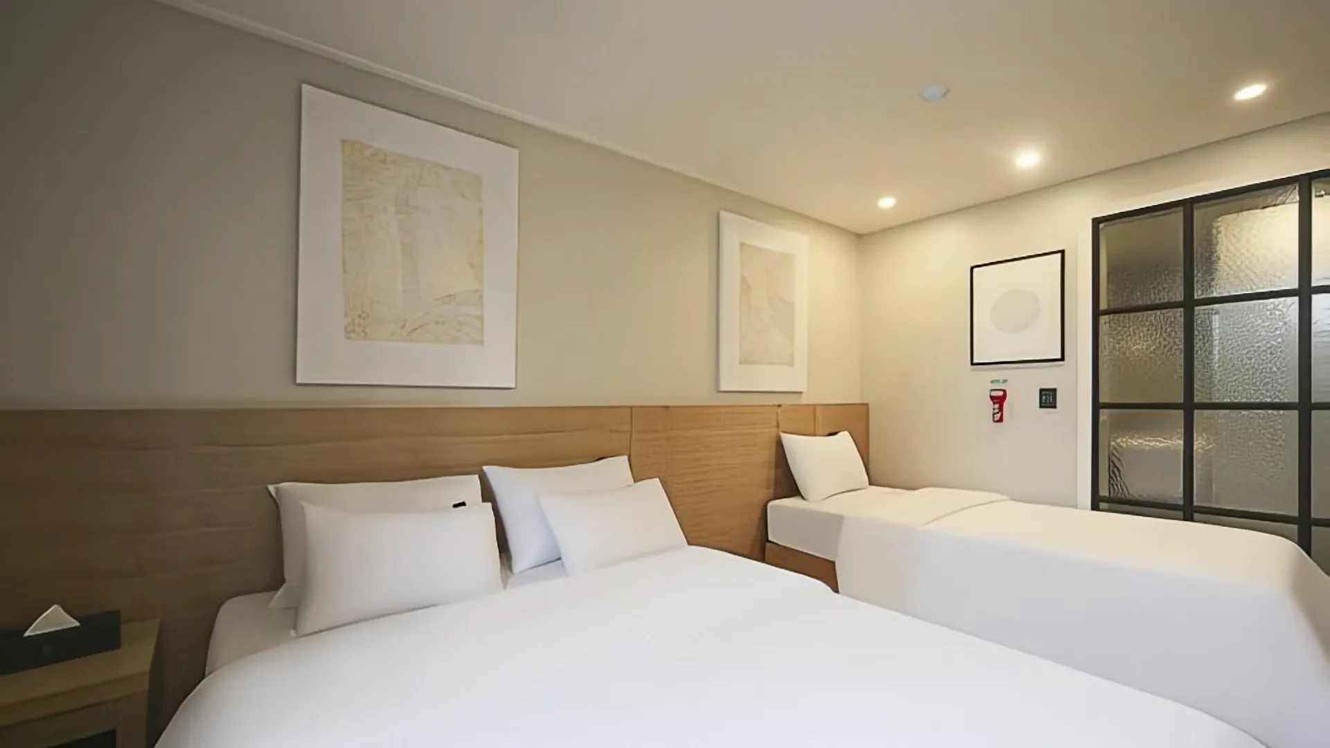 Carlton Hotel Bupyeong Incheon 0*,  South Korea